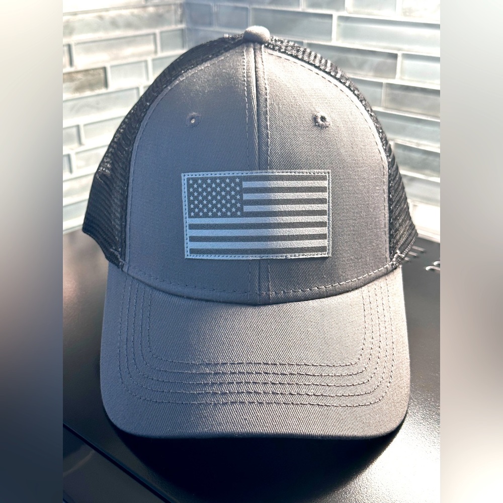 American Flag Unisex Gray Cap Adjustable Hat